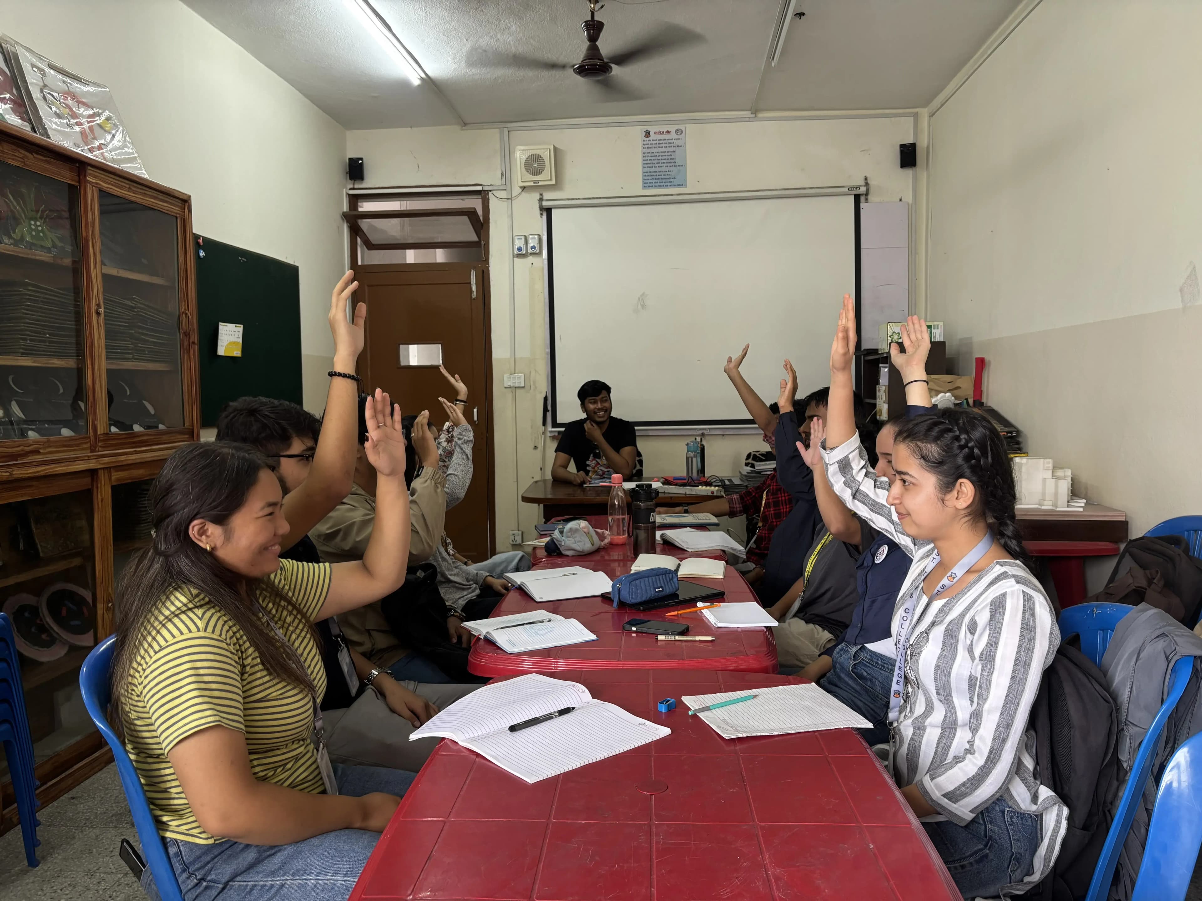 The facilitator of the session, Mr. Abhishek Shahi is giving the instruction to the participants for an interactive game.