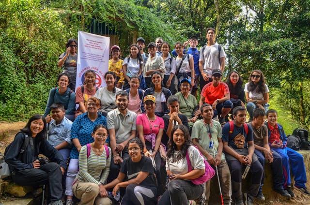 Group picture of all the participants with visual disabilities, their guides, teachers of Laboratory School, Videographer Ms. Subi Blon, Fanny Collado the president of Expedición Solidaria and organizational members of CFC after reaching to the hike destination.